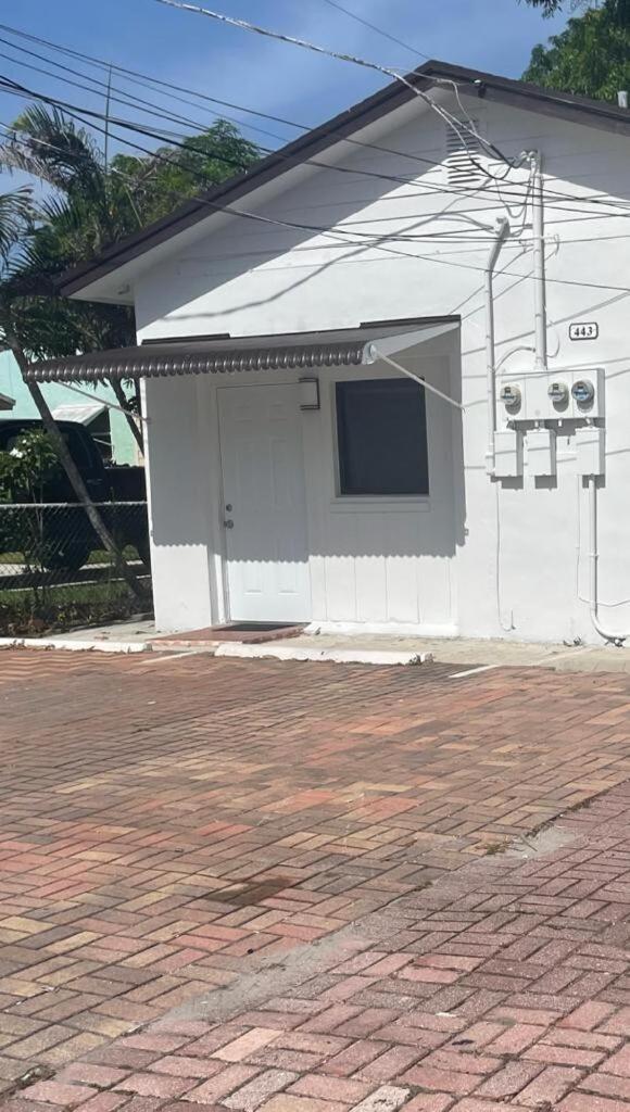 Cozy Studio, Prime Location, Remodeled, 1 Parking West Palm Beach Zewnętrze zdjęcie